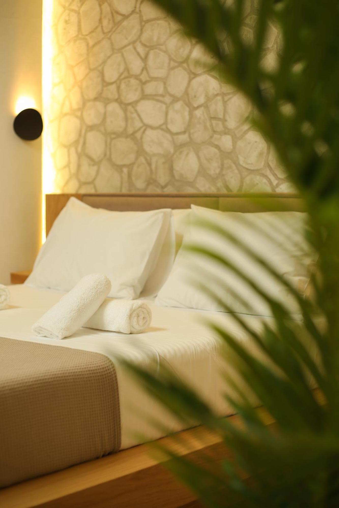 Hotel Brooklyn Vlorë מראה חיצוני תמונה