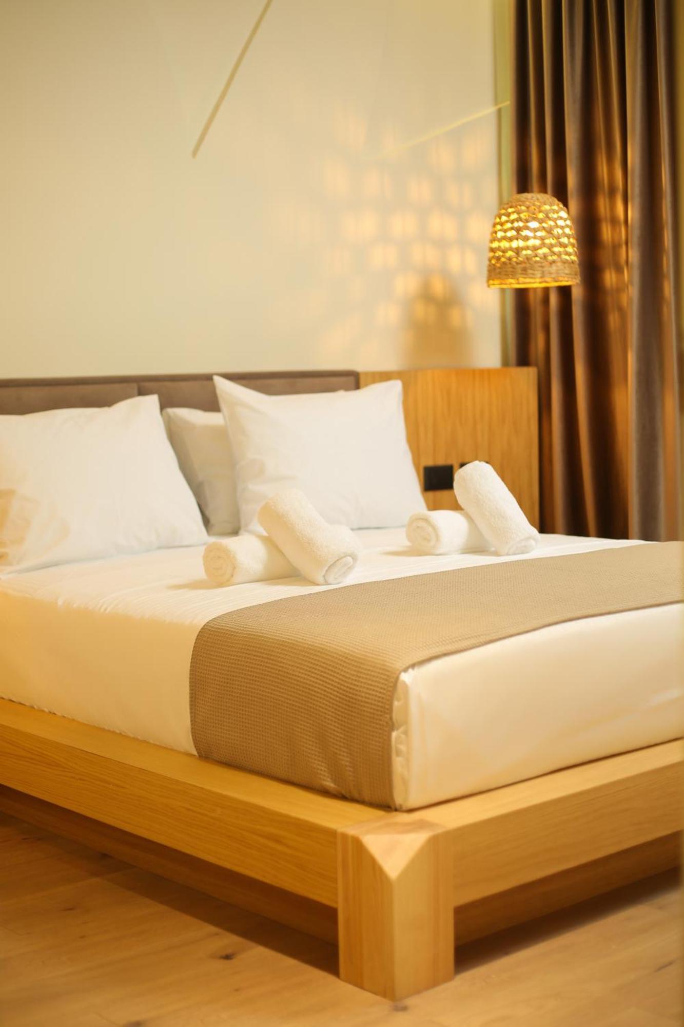 Hotel Brooklyn Vlorë מראה חיצוני תמונה